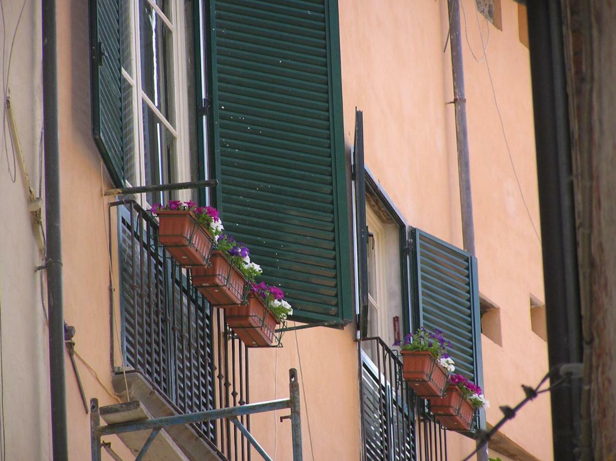 Residenza Al Fillungo Apartment Lucca Exterior photo